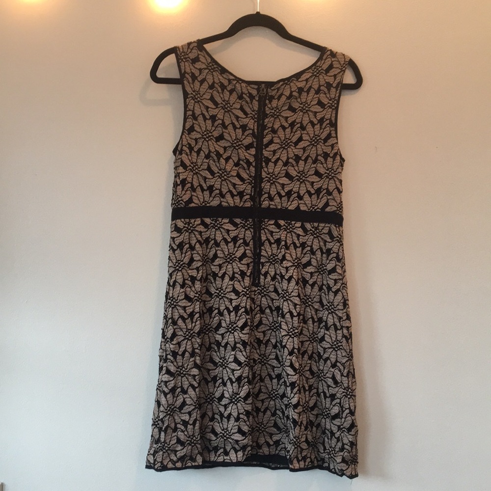 Nordstrom Rack Floral Printed Shell Dress - Picture 3 of 5